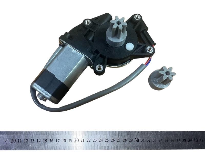 Моторедуктор стеклоподъемника электричесский ПРАВЫЙ (MR)