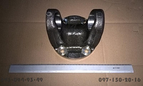 Фланец-вилка карданного вала нового образца (4 отв. под крестовину 84-2205025) (MR)