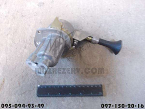 Кран тормозной ручной 3-х контурный (РУЧНИК) (БЕЛОМО)