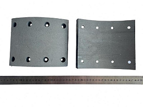 Накладка тормозная (сверленная) Ш-160 mm (ТРИБО) толщина 15,5 mm