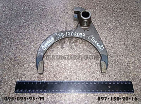 Вилка перемикання 4-ої і 5-ої передач