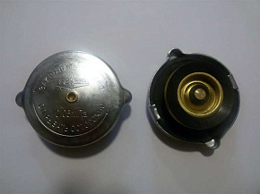 Крышка расширительного бачка нового образца (МАЗ)