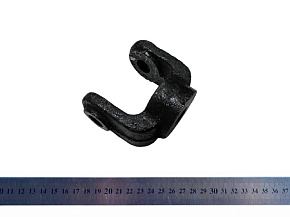 Вилка крепления переднего амортизатора МАЗ-4370 (MR)