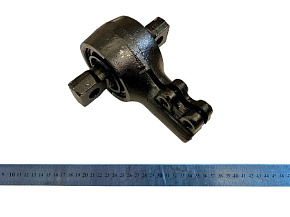 Головка реактивной штанги в сборе (левая) АВТОБУС-МАЗ (MR)