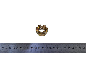 Гайка оси стабилизатор кабины корончатая М16х1,5 (MR)