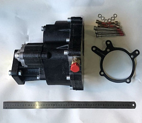 Коробка отбора мощности в сборе с уст.компл. под насос стандарта DIN5462 (КПП-12JS200TA)