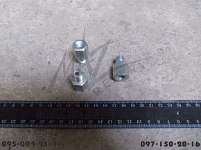 Переходник цилиндра подъема кабины нового образца (М10хМ12) (МАЗ)