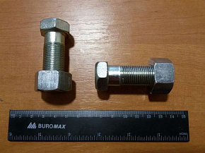 Болт крепления поворотного круга М18х1,5х50 в сб. с гайкой (МАЗ)