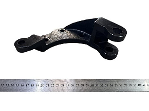 Кронштейн насоса ГУР неподвижный (MR)