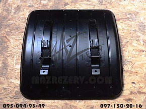 Брызговик задний в сборе с кронштейнами металл. (полукрылок) (МАЗ)