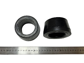 Втулка реактивной штанги (резиновая) автобус МАЗ (MR)
