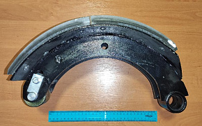 Колодка тормозная МАЗ-5440,6430 передняя правая (ширина накладки 180 мм) (ТРИБО)