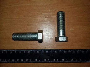 Болт крепления поворотного круга М18х1,5х55 (МАЗ)